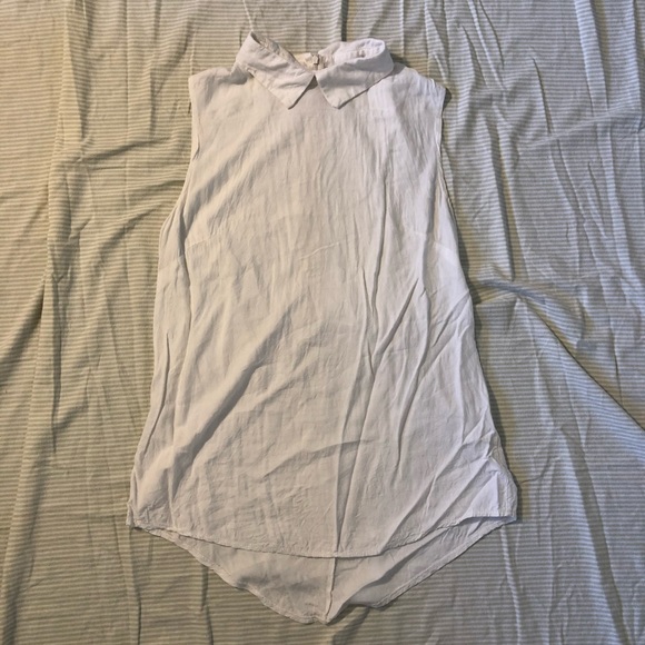 Brandy Melville Collared Shirt - Picture 1 of 2